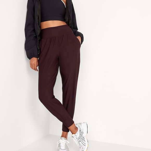 Old Navy Pants - Old Navy Active Powersoft Jogger in Brown